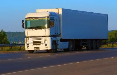 Adana ile Güzelyalı Arası Öğrenci Eşyası Taşıma